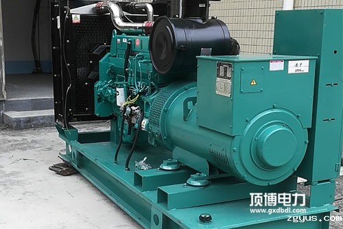 润滑油可以混淆使用吗,柴油机用的与汽油机有什么不同?