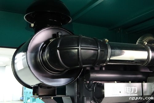 柴油发电机分隔式燃烧室有几种类型?