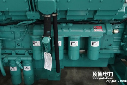 康明斯机油滤清器