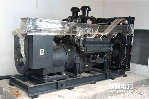厂家分享往复式柴油发电机组从空载到额定功率状态下振动数值