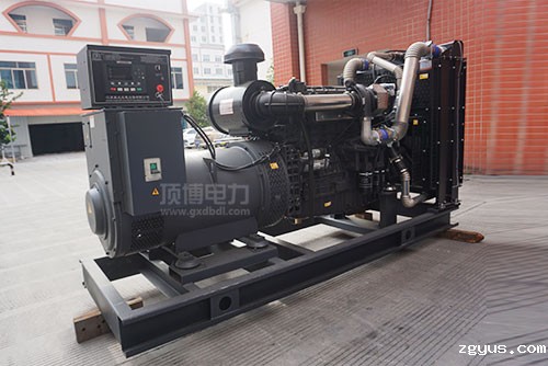 工业发电机组与家用选柴油发电机组还是天然气、汽油